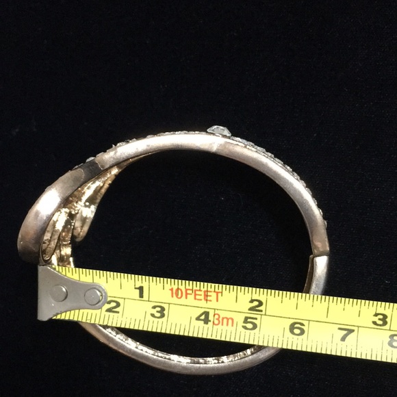 🖤Scissors💕design hinged bangle - Picture 11 of 15